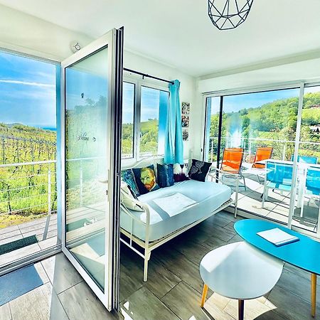 Janea Big Blue House Apartman Reichsfeld Kültér fotó