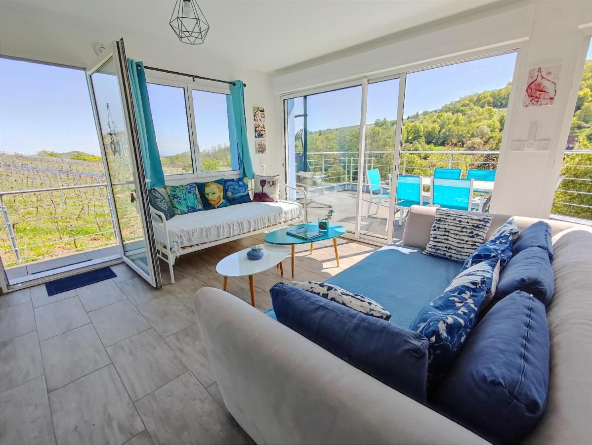 Janea Big Blue House Apartman Reichsfeld Kültér fotó