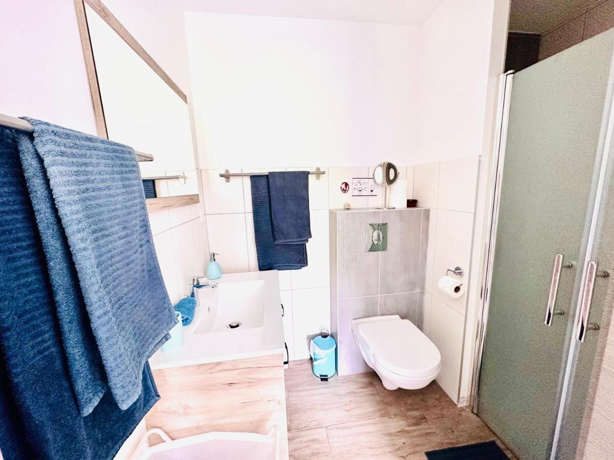 Janea Big Blue House Apartman Reichsfeld Kültér fotó