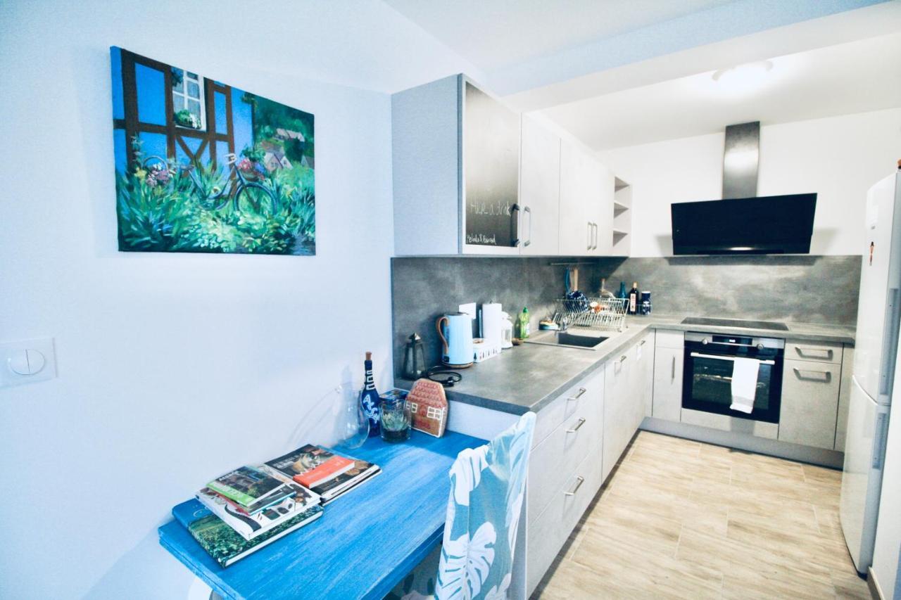 Janea Big Blue House Apartman Reichsfeld Kültér fotó